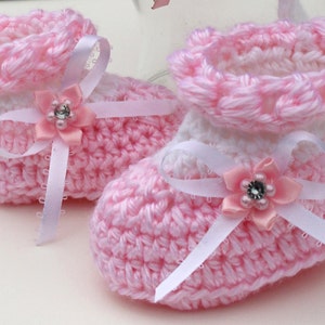 Crochet Pattern, Baby Bonnet and Booties, PDF 14-137