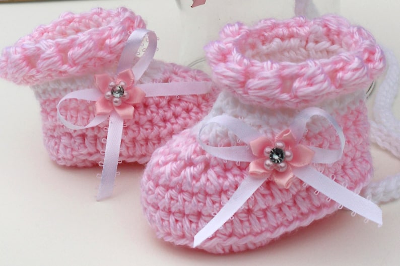 Crochet Pattern, Baby Booties and Bonnet, PDF 14-137 image 1