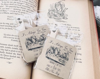 Alice in wonderland tea favors/ Mad Hatter (10 favors) personalized