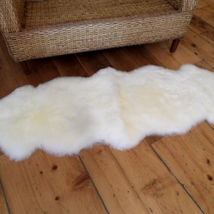 Schaffell Lammfell Teppich naturweiß Doppelfell ca 190cm x 65cm
