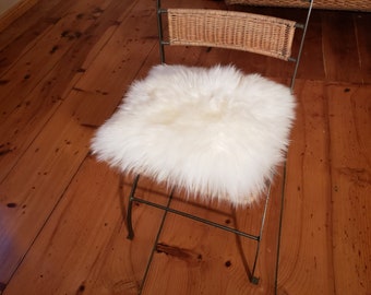 Sitzauflage Schaffell Pad naturweiß ca. 42 x 42cm