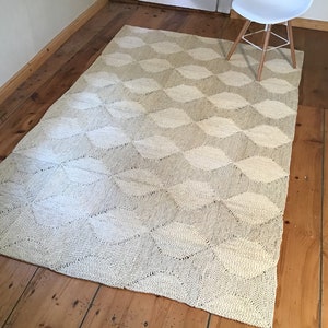 Straw carpet made from corn straw 240 cm x 150 cm squares