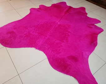 Kuhfell  Stierfell Rindfell Farbe pink/fuchsia 230cm x 222cm