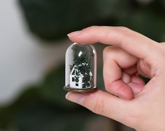 Paper mini greenhouse ornament, paper terrarium