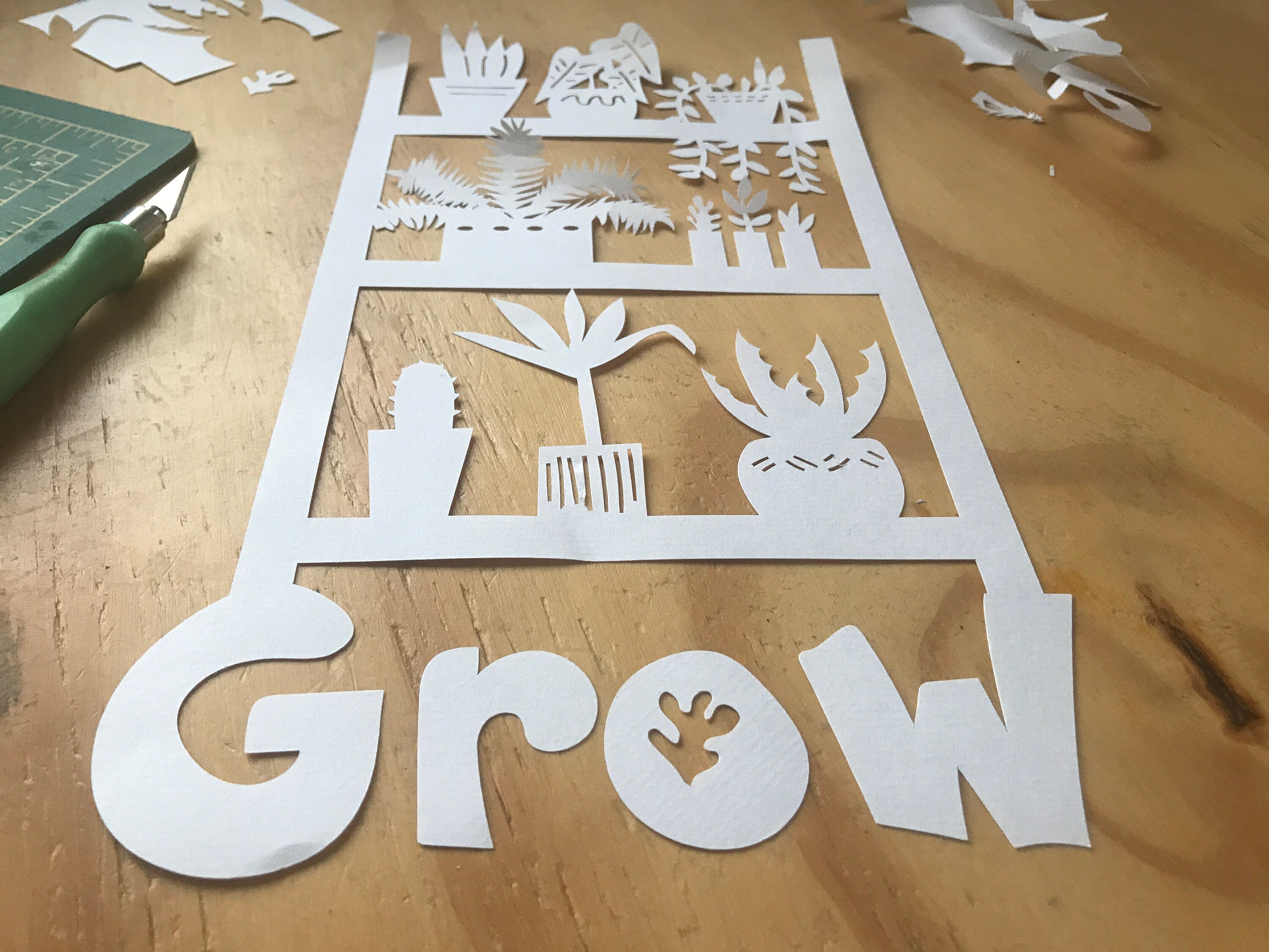 Paper craft downloadable pattern papercutting plant template | Etsy