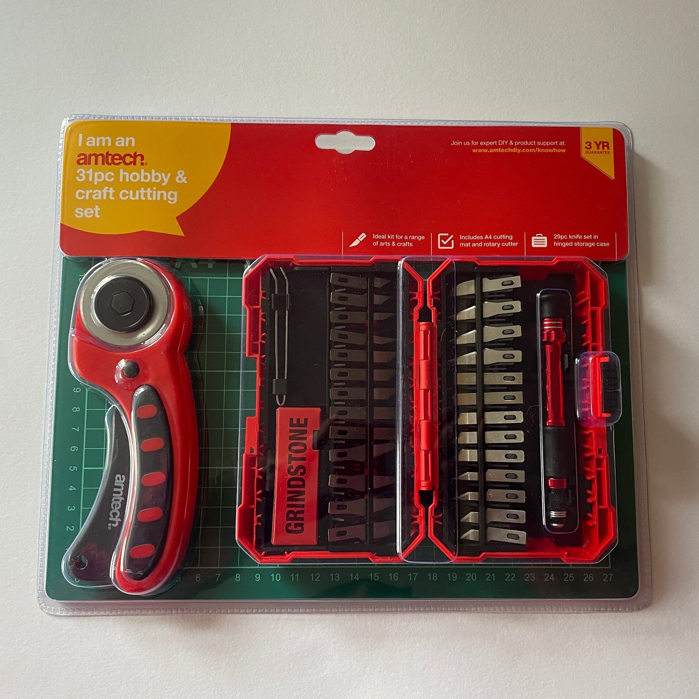 Hobby Craft Cutting Set: A4 Mat & Rotary Cutter - Etsy