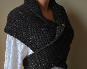 Ręcznie robiony na drutach szal wełniany w stylu OUTLANDER, gruby szal na ramiona, dzianinowy szalik wełniany, czarny tweed, trójkątny szal
