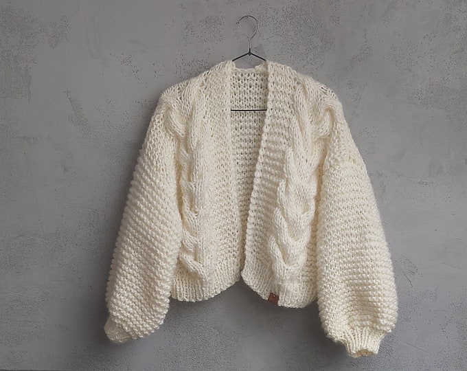Chunky Knit Cardigan, Cropped Chunky Sweater, Oversized Hand Cable Knitted  Jumper, Open Style, Jacket, Sweater Women's Cozy, Ecru Sweater