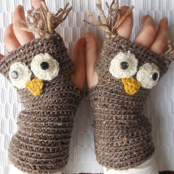 Crocheted Fingerless Mittens  Gloves Beige Owl