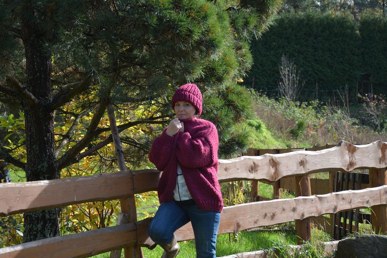 Hand Knit Hat Alpaca Wool Hat Maroon Chunky Beanie Hat Knitted Hat Women's Hat winter Hat image 6