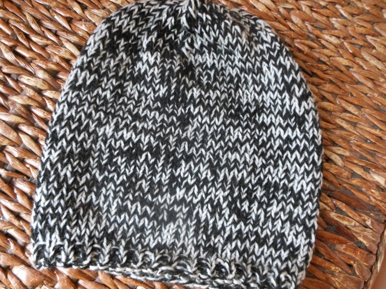 Hand Knit Slouchy Beanie Hat Acrylic Black and White blend image 4