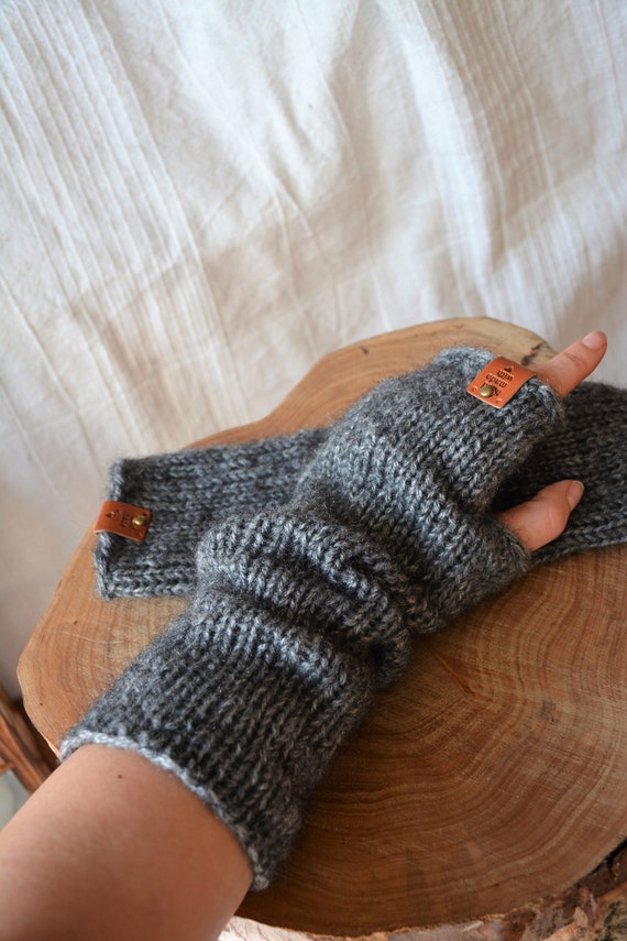 Hand Knitted Fingerless Mittens, Dark Grey Wool Gloves, Long Fingerless,  Arm Warmers, Winter Gloves, Boho Style Gloves, OUTLANDER Gloves -   Canada