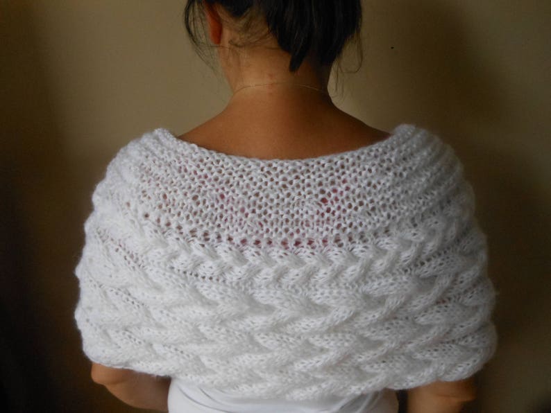 Cable Knitted Shawl Capelet Wedding Shrug Poncho Neck Warmer White image 1