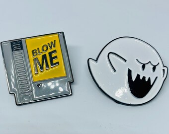 Nintendo | nes | mario bros boo  | jacket pin | backpack pin | enamel pin | laminate pin