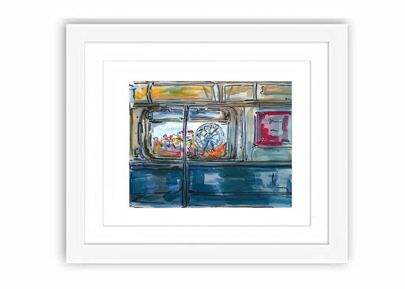 Peut inclure: Une peinture &agrave; l'aquarelle d'une fen&ecirc;tre de train avec vue sur une grande roue et d'autres man&egrave;ges de f&ecirc;te foraine. La fen&ecirc;tre est encadr&eacute;e de bleu et l'arri&egrave;re-plan est bleu clair.