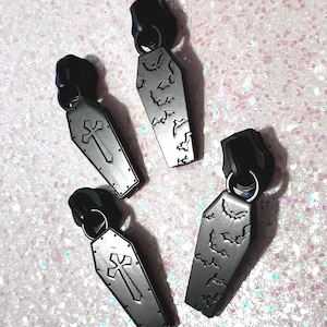 Batty Coffin Double Sided #5 Zipper Pull *Set of 4*