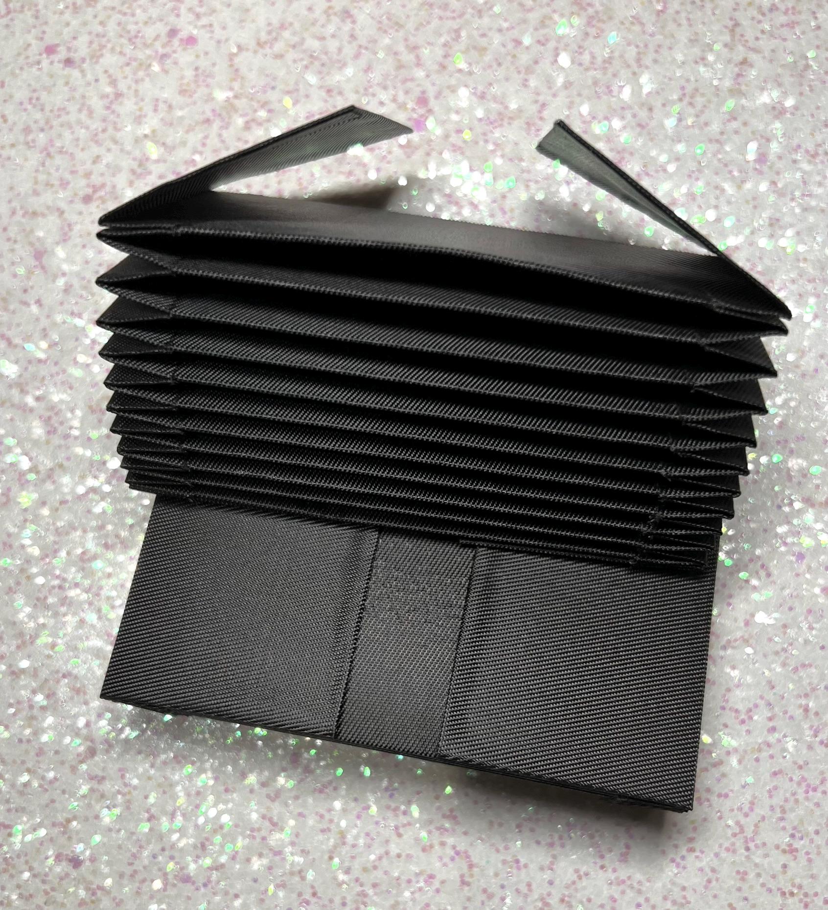 ☆COURONNE☆ Le Temp Accordian Card Wallet RCWGX25141BKX Amazon.com: CORHAD Minimalist Accordion Card Holder Wallet