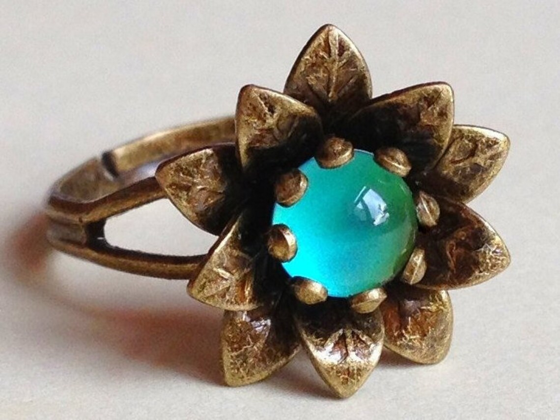 Flower Mood Ring Brass Adjustable Color Changing Liquid Etsy