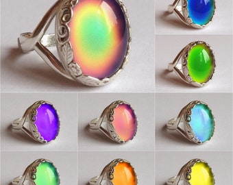 Silver Blossom of Light - Mood Ring - Adjustable - 18x13 Mm