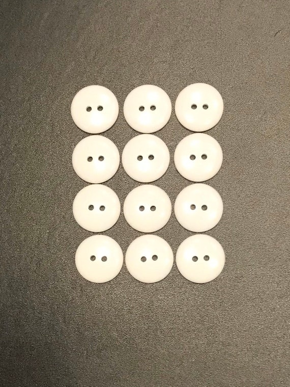 3/4" White Buttons, Shiny buttons, 19mm Buttons 2 Holes,  Lead free plastic buttons made in USA