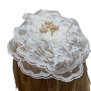 Ivory Lace Head Cover, Beige Chapel Cap Veil