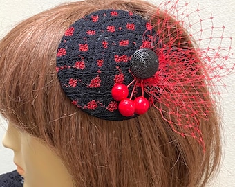 Black and Red Fascinator, Retro Cocktail Hat, Kentucky Derby Small Hat