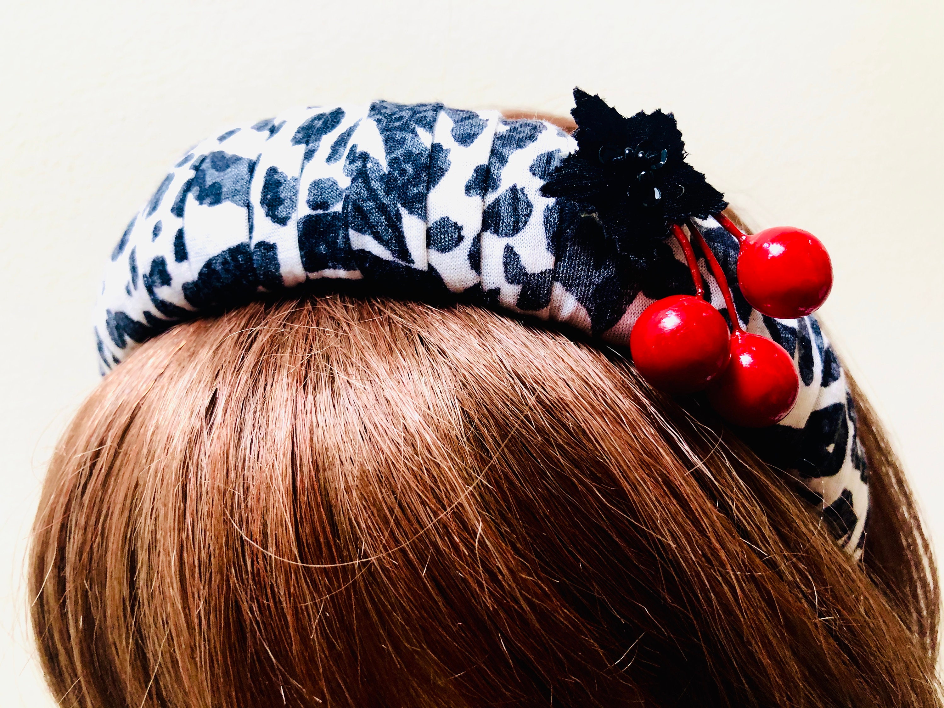 Black & White Logo-Print Padded Headband Leopard Print Padded Headband, Black and White Dome Style - Etsy main image 3