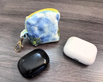 Handgemaakt blauw oordopjesetui met ritssluiting en clip – voor AirPods, sleutelhangers, reistasje of oordopjesetui.