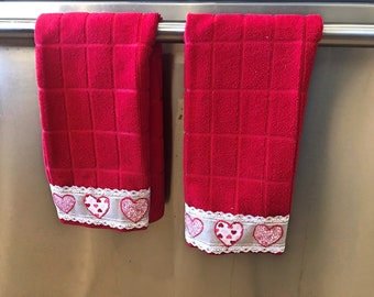 Set of 2 Red Hearts Microfiber Dish Towels