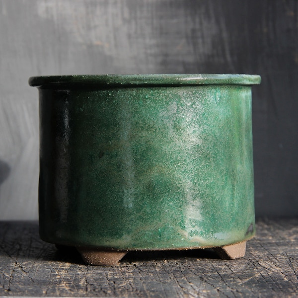 Handmade ceramic bonsai pot, semi cascade pot, green round bonsai pot, cactus planter, succulent pot, small houseplant pottery pot