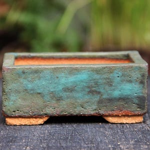 Handgjord rustik keramisk bonsai-kruka: Grön patina-glaserad rektangulär planteringslåda