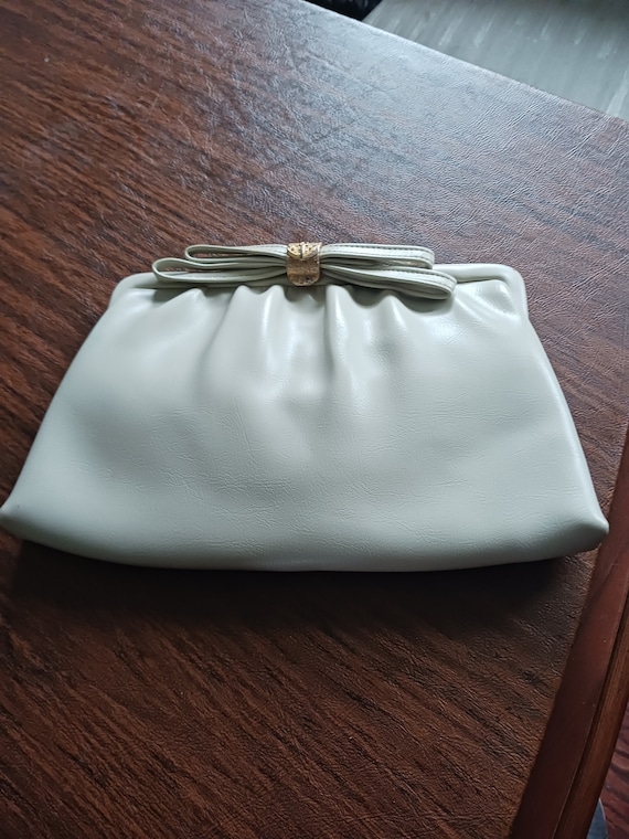 Vintage 1960s Clutch