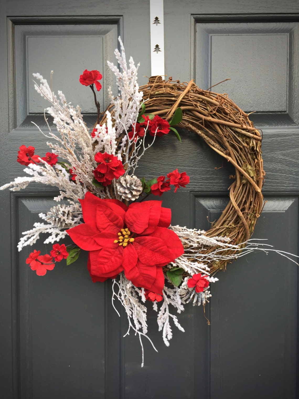 Christmas Poinsettia Wreath 