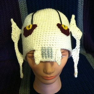 White, General - One of a kind cap hat, crochet - Droid