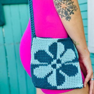 PsycheDaisy Purse Crochet Pattern, Tapestry Crochet, Colorwork