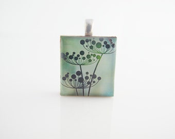 Wild flowers Necklace - Green Pendant - Scrabble Tile on Sterling Silver 925 bail and chain, Floral necklace, Floral pendant