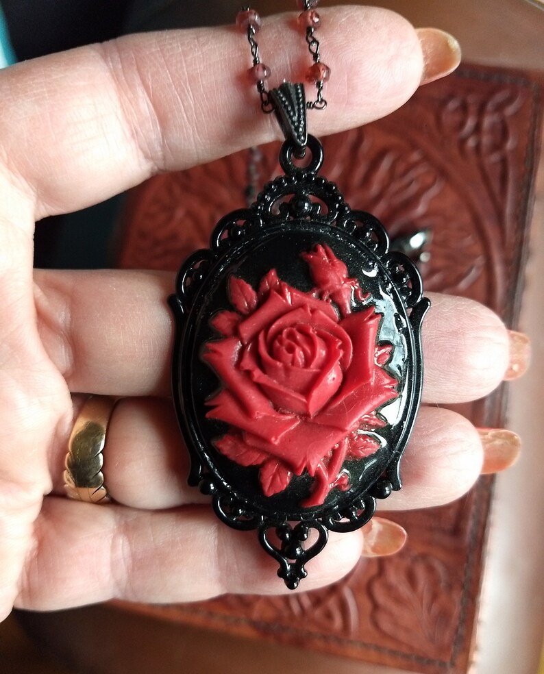 Vintage Style Necklace Bohemian Jewelry Pendant Necklace Gothic Rose Pendant Necklace Handmade Necklace