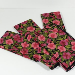 Elegant Pink Green and Black Floral Cloth Napkins - Set of 6 Midcentury Cloth Nakins - Mandevilla Morning Glory Hibiscus