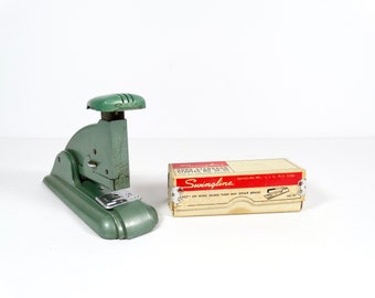 Vintage Swingline Stapler and Staples - Midcentury Stapler Swingline Speed 1940s Stapler 1950s Stapler Retro Stapler Vintage Office S47