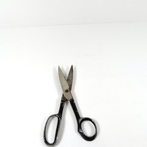 Clauss Small Embroidery Scissors, Metal, Silver, 6.6 x 7 x 0.3 cm