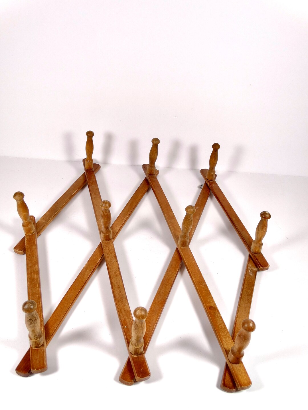 Vintage Expanding Peg Rack Extra Large 10 Pegs Wood Accordion Rack P17