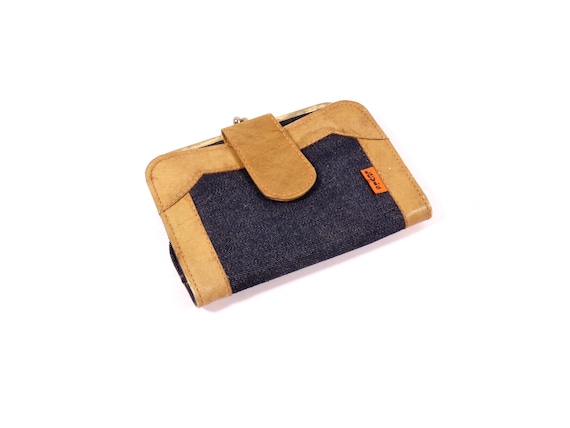 LEVI’S VINTAGE CLOTHING CHAIN WALLET Vintage Levi's Strauss & Co Tri Fold Denim & Leather Key