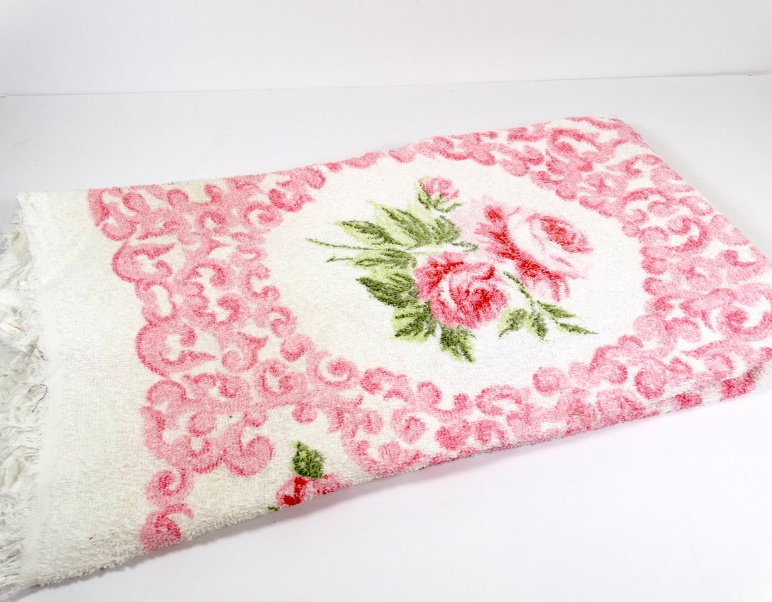 1960s Bath Towel Pink Roses Print Pink Rose Print Towel Pink Rose ...