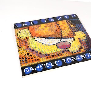 The Tenth Garfield Treasury, 1999 Garfield Jim Davis Cartoon Book, Coffee Table Book