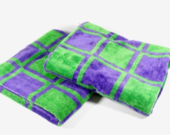 1970s Reversible Bath Towels Purple and Green Bath Towels Pequot 1970s Towels Vintage Towels Mod Decor