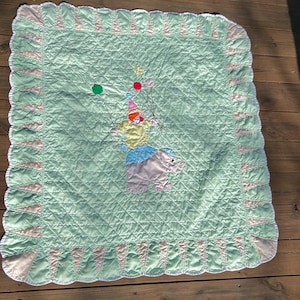 Cute Vintage Clown Quilt Vintage Baby Quilt Cute Vintage Crib Quilt Unisex Baby Vintage Baby Shower 1960s Baby