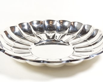 Towle Silverplate Holloware Large Bowl - Scalloped 13" Silver Bowl - Centerpiece Vintage Towle Holloware Silver Electroplate 4116