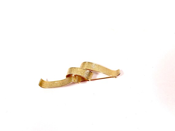 Vintage Napier Lapel Brooch Vintage Napier Brooch Textured Gold Ribbon Brooch Gold Napier Brooch