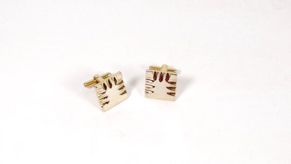 Vintage Cuff Links Gold Patterned Square Retro 60… - image 1