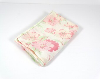 1970s Fashion Manor Pink Floral Pillowcase Pink Flowers Pillowcase Pink Floral Pattern Pillowcase JC Penney Pillowcase 70s Pillowcase